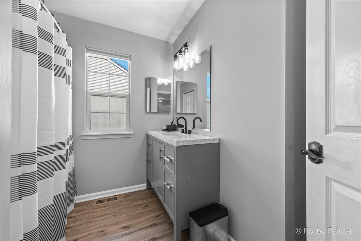 10880 Potomac Drive, Huntley, IL 60142