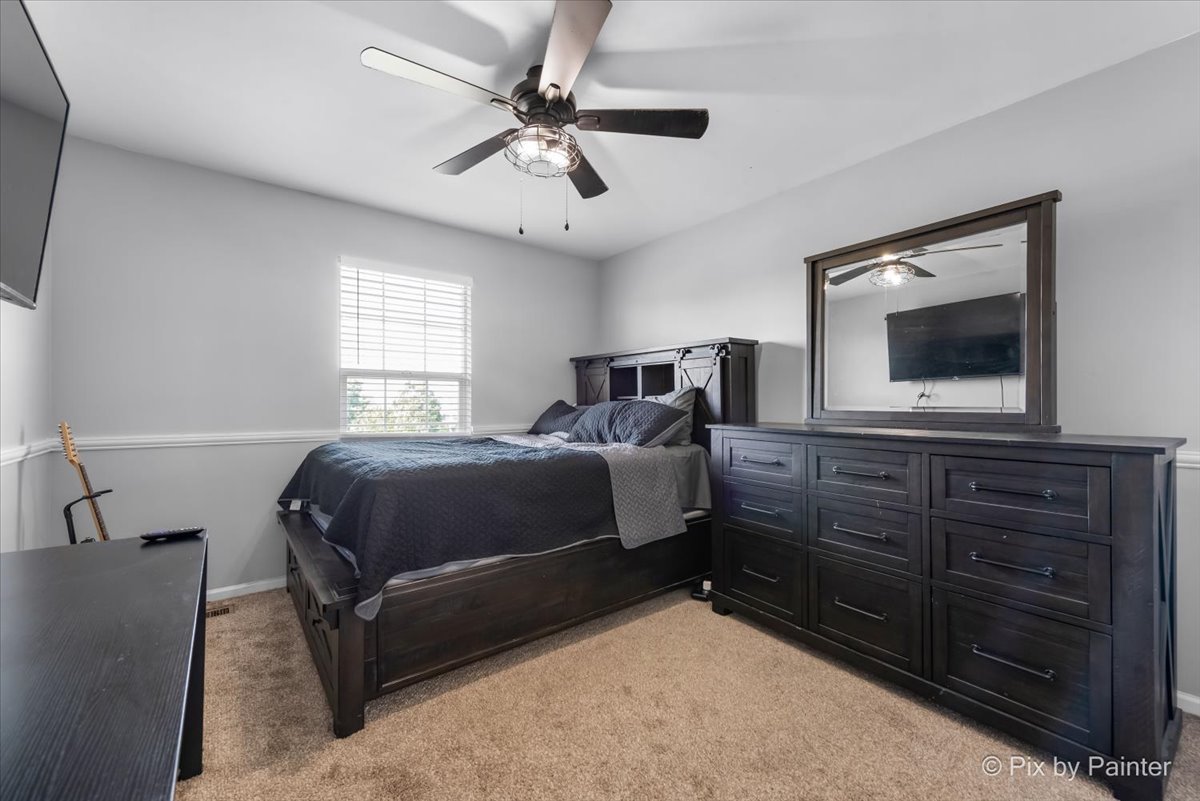 10880 Potomac Drive, Huntley, IL 60142