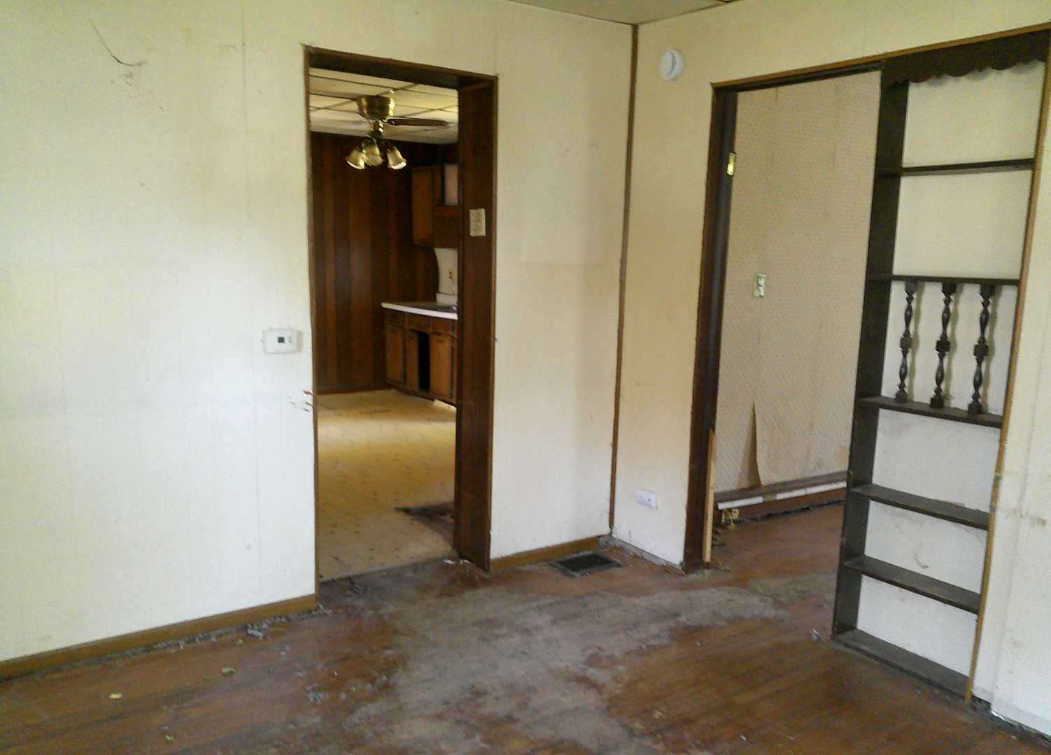 701 S Cain Street, Clinton, IL 61727