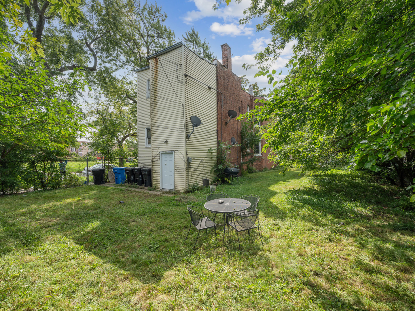 4200 W Wilcox Street, Chicago, IL 60624