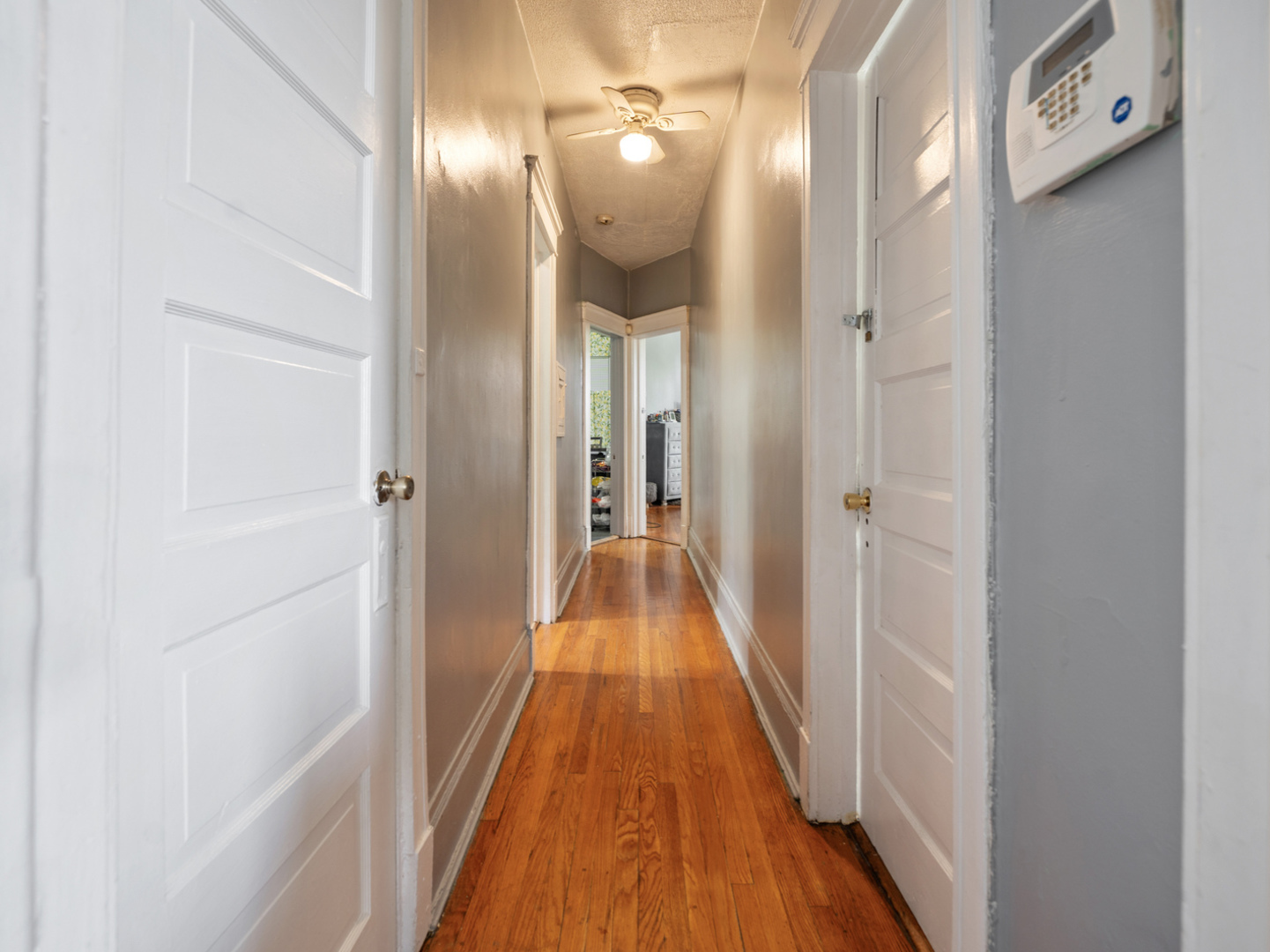 4200 W Wilcox Street, Chicago, IL 60624