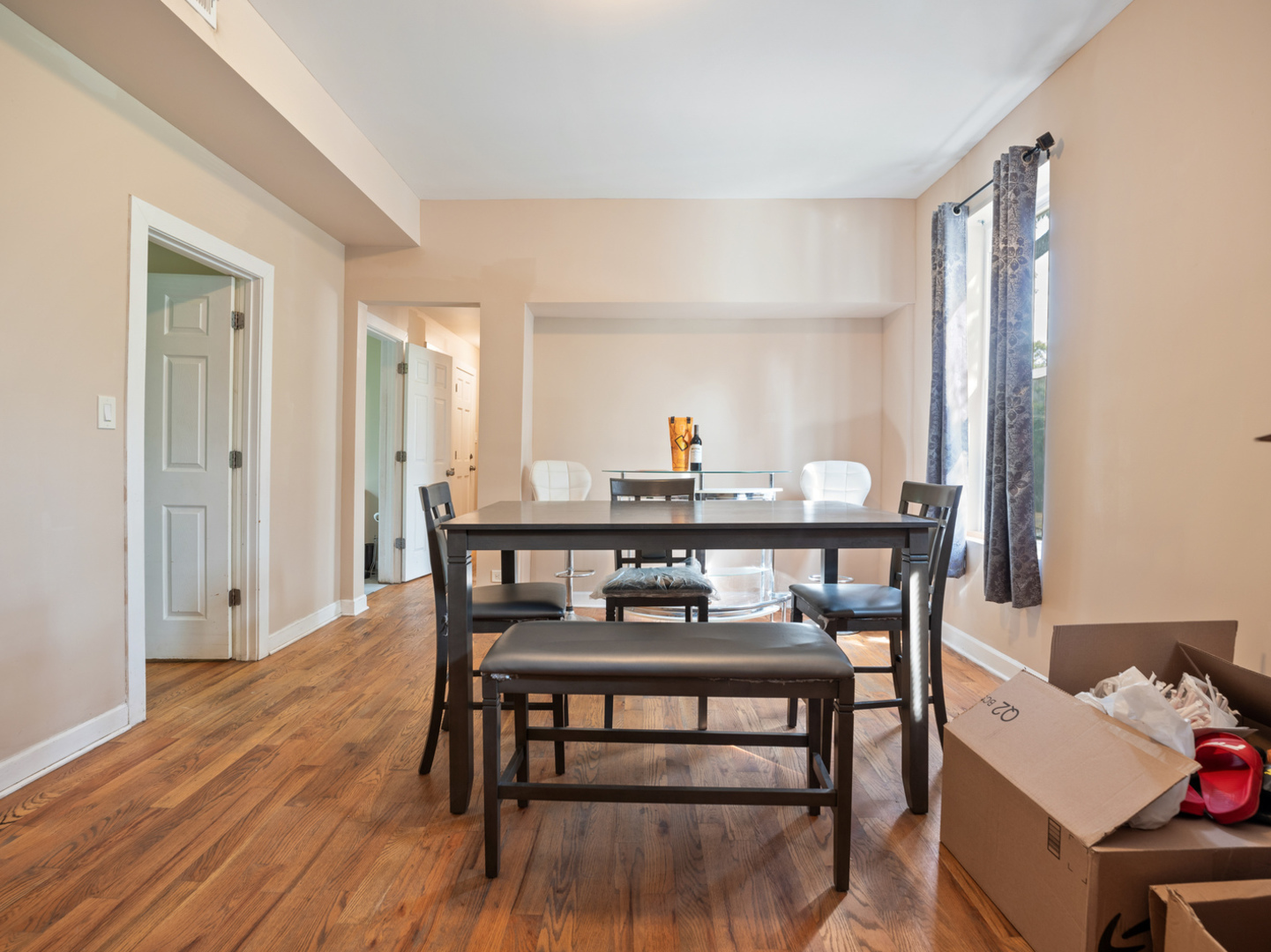 4200 W Wilcox Street, Chicago, IL 60624