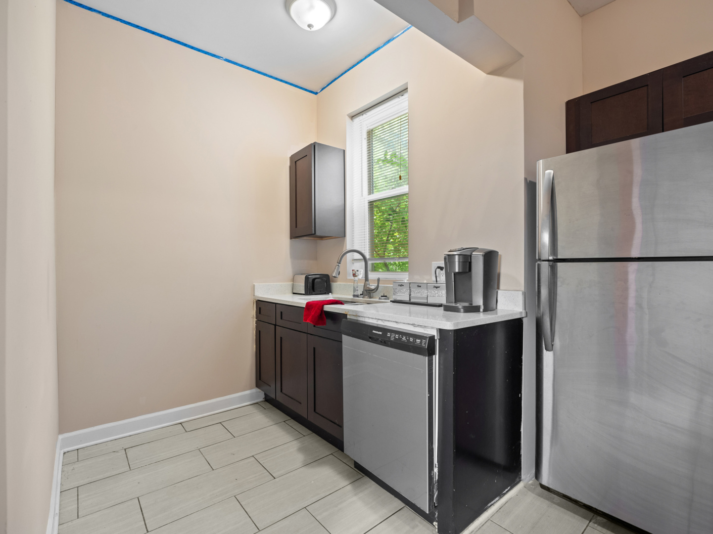 4200 W Wilcox Street, Chicago, IL 60624