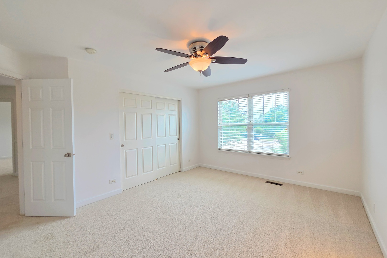 10174 Hopkins Street, Huntley, IL 60142