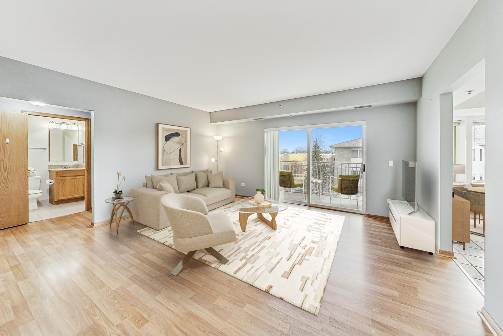 717 N 5th Avenue #303, Addison, IL 60101
