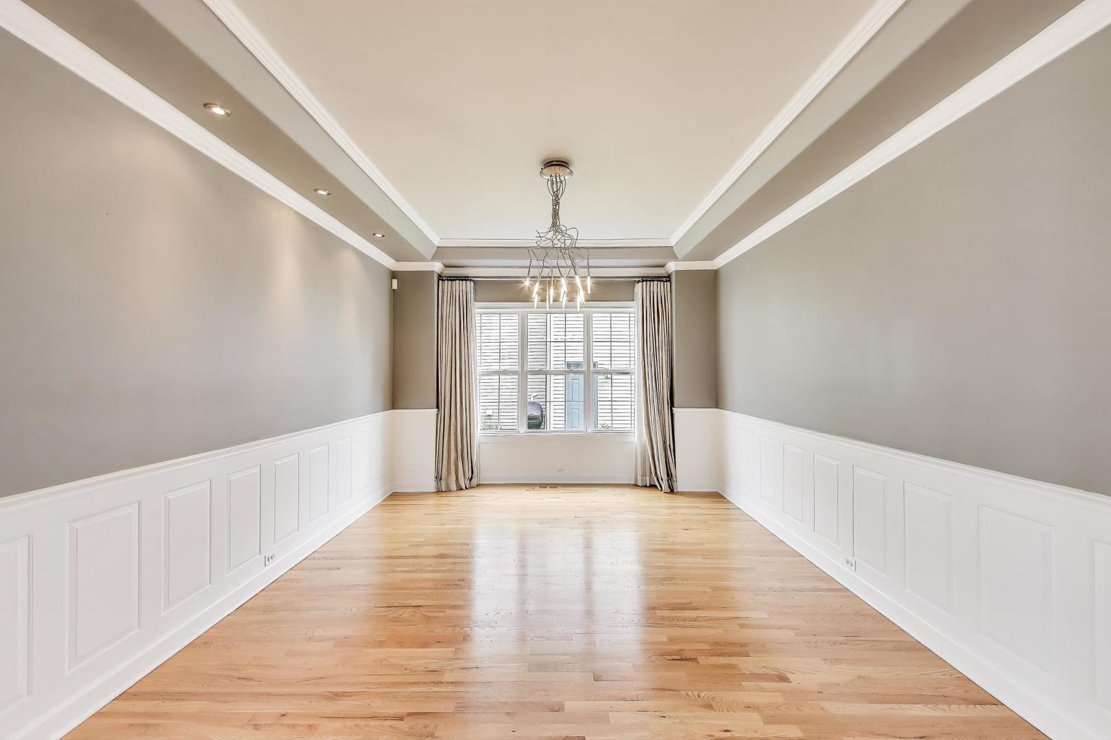 12354 S Blue Water Parkway, Plainfield, IL 60585