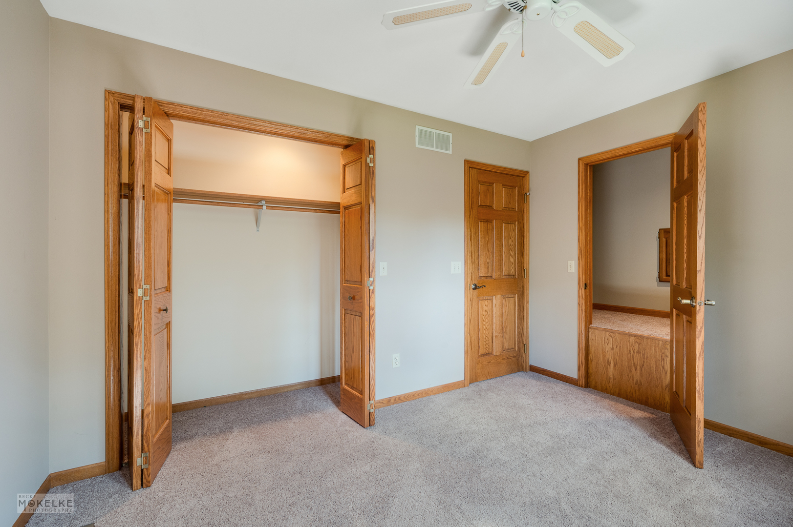 20 Ottawa Court, Oswego, IL 60543