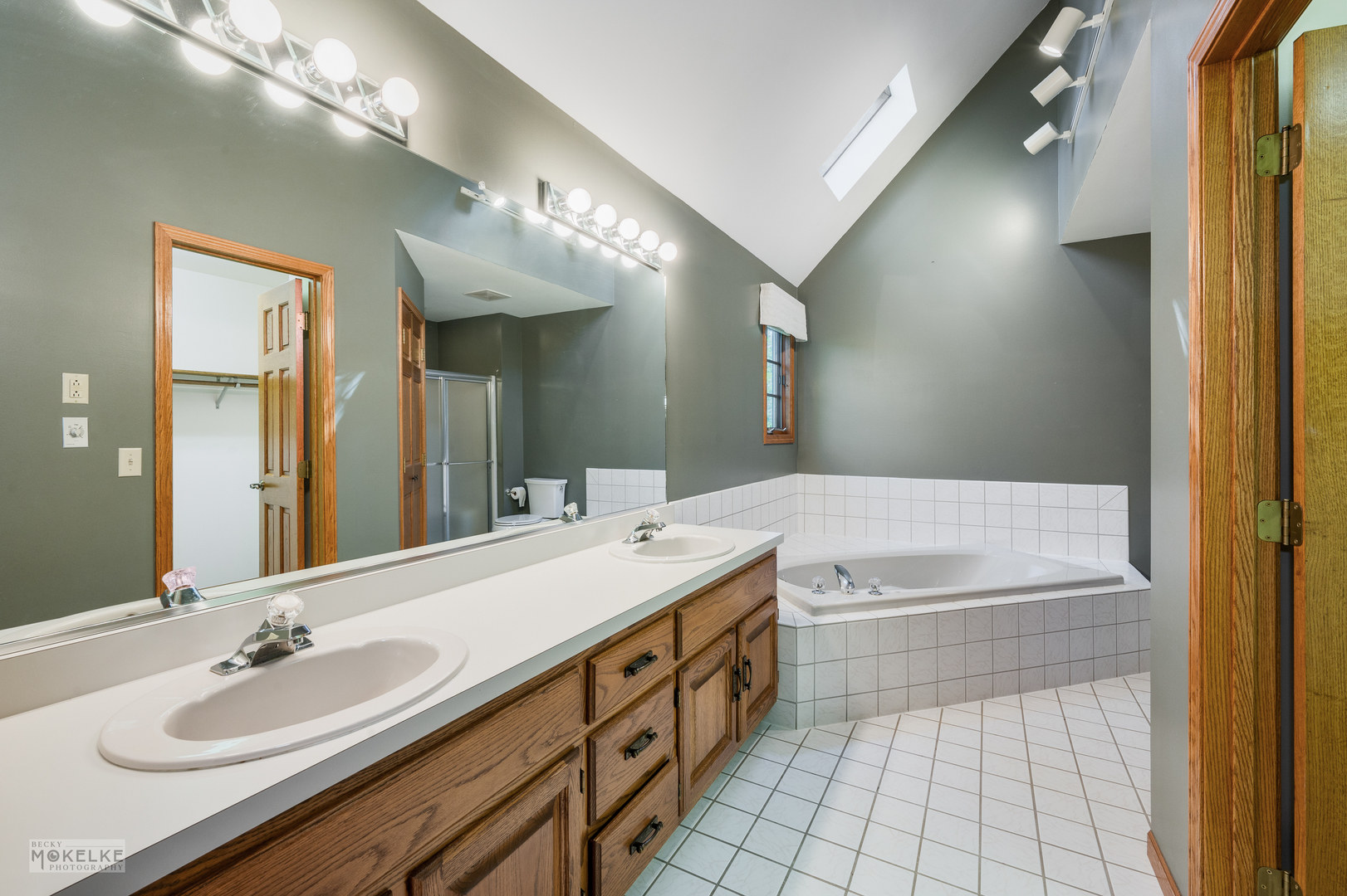 20 Ottawa Court, Oswego, IL 60543