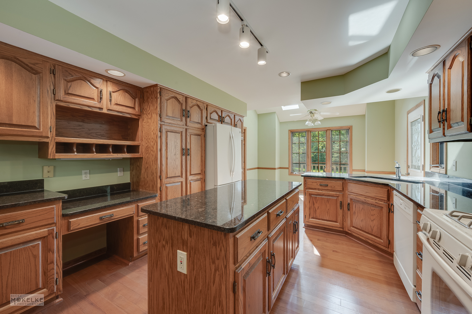 20 Ottawa Court, Oswego, IL 60543