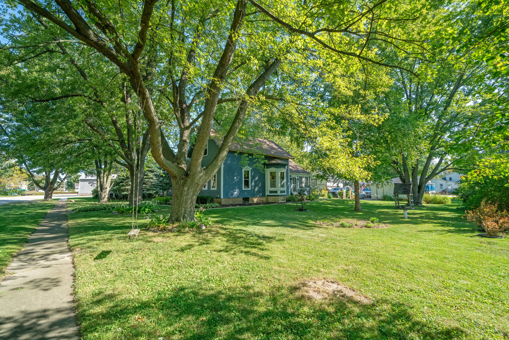 204 Lincoln Avenue, Big Rock, IL 60511