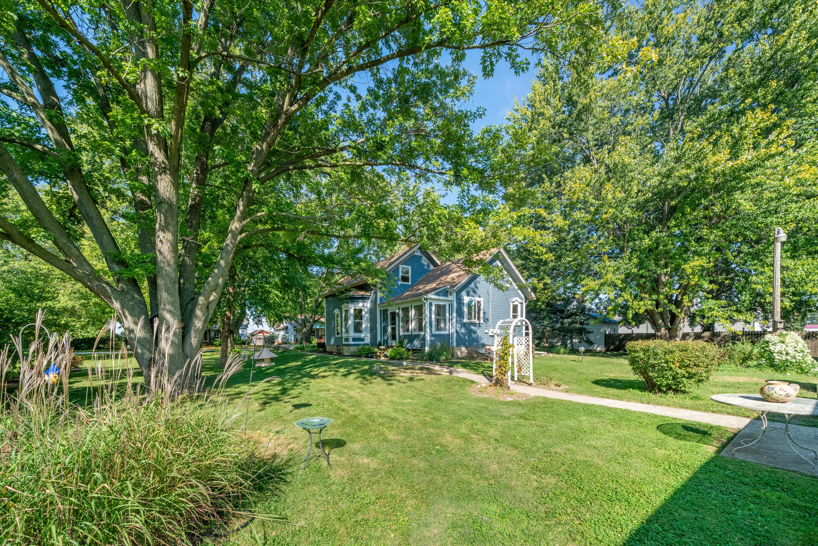 204 Lincoln Avenue, Big Rock, IL 60511