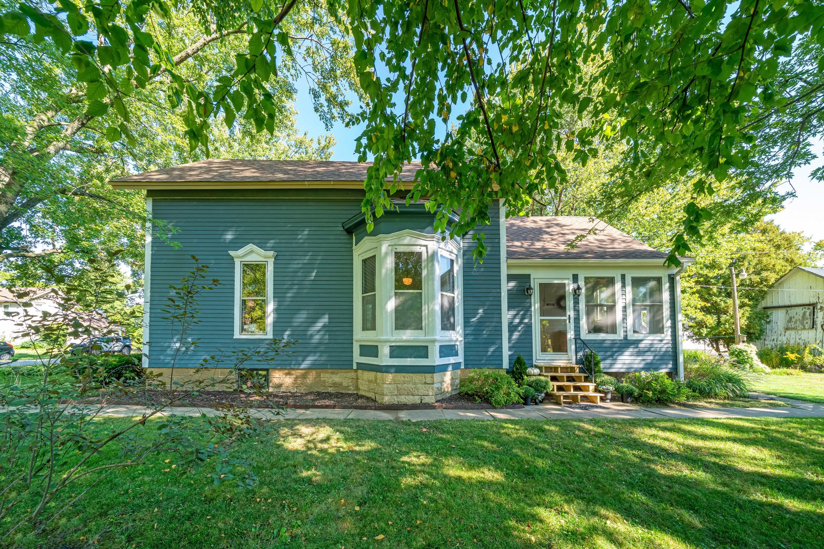 204 Lincoln Avenue, Big Rock, IL 60511