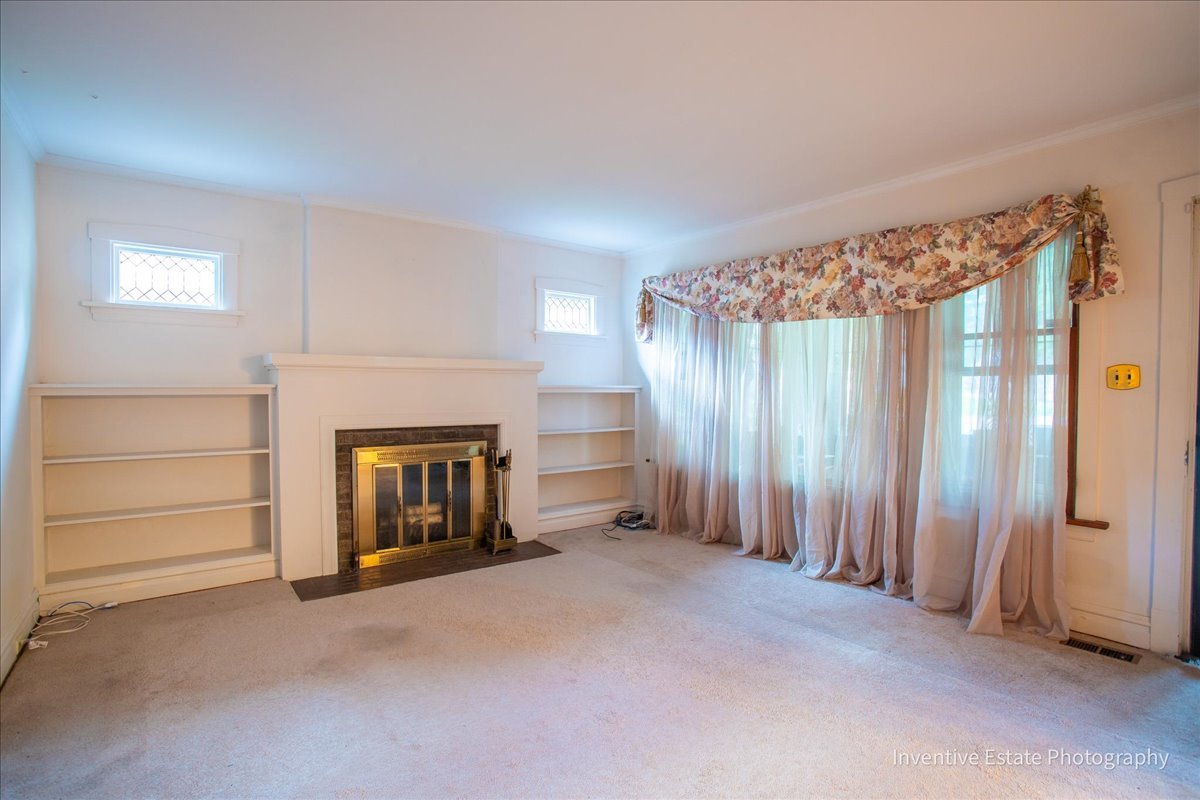 2300 W 112th Street, Chicago, IL 60643