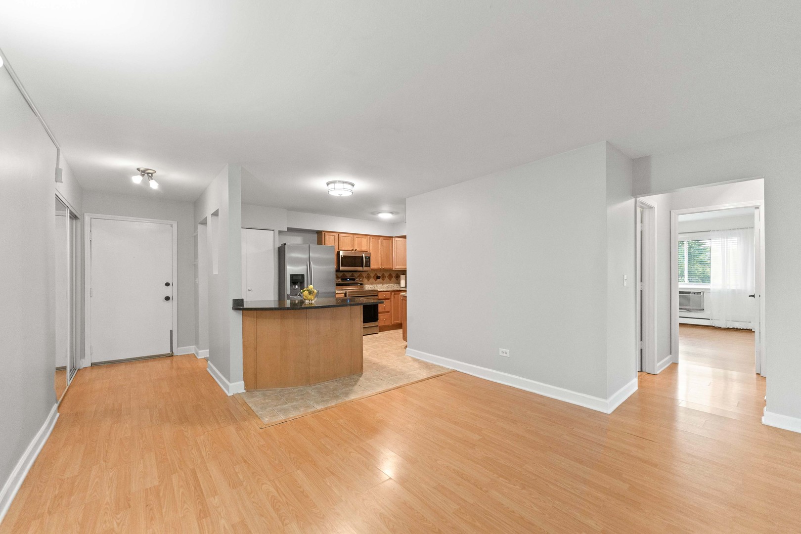 2226 S Goebbert Road #365, Arlington Heights, IL 60005