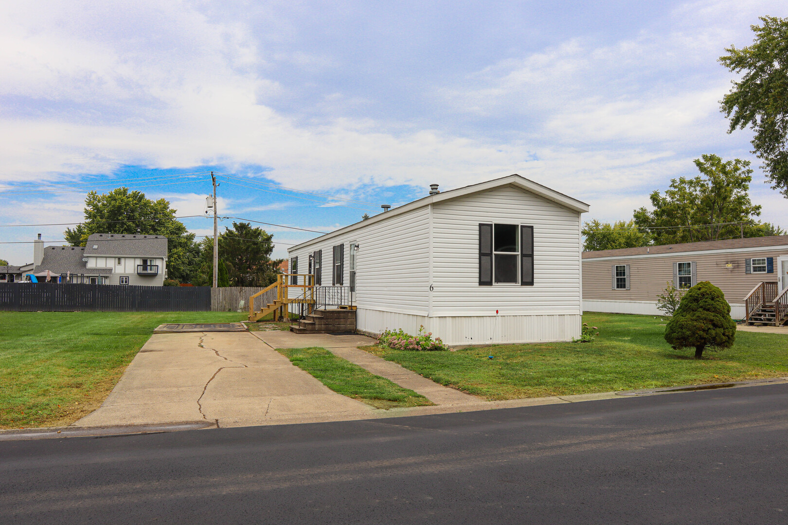 6 Countryside Estates, Sandwich, IL 60548