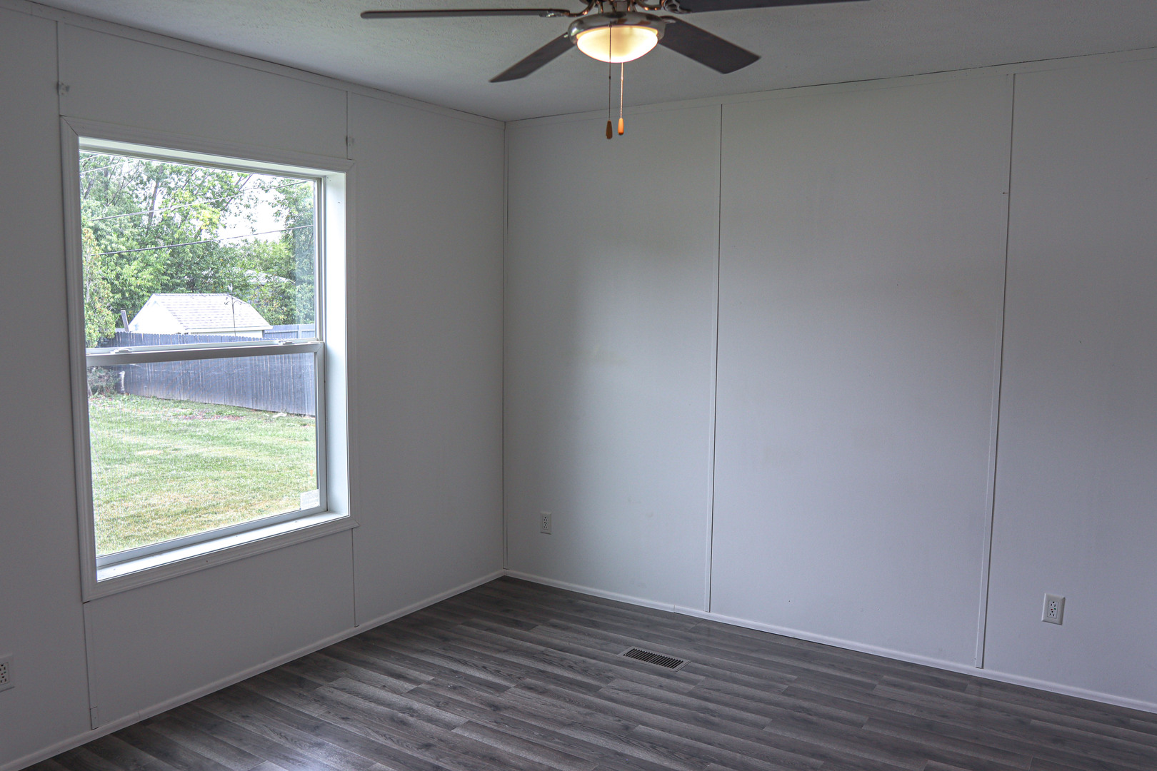 6 Countryside Estates, Sandwich, IL 60548