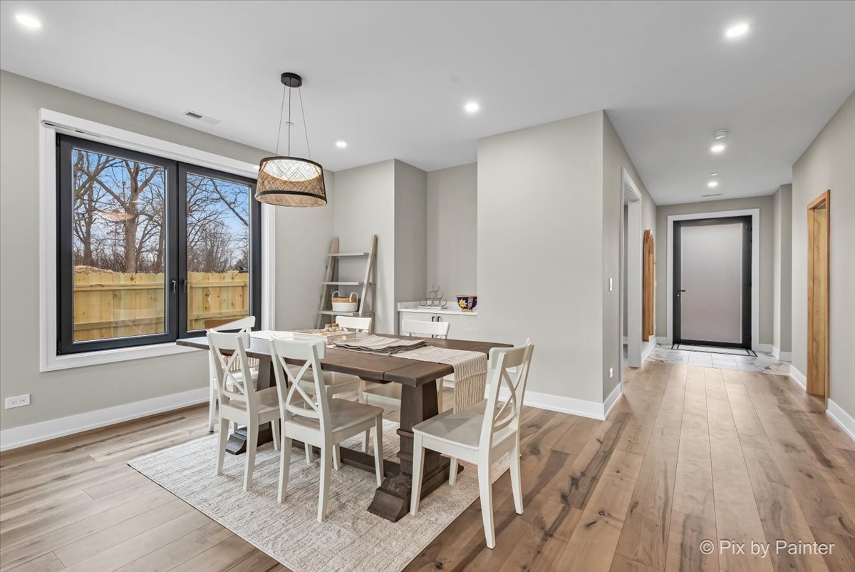 154 Oak Street, Lake Zurich, IL 60047