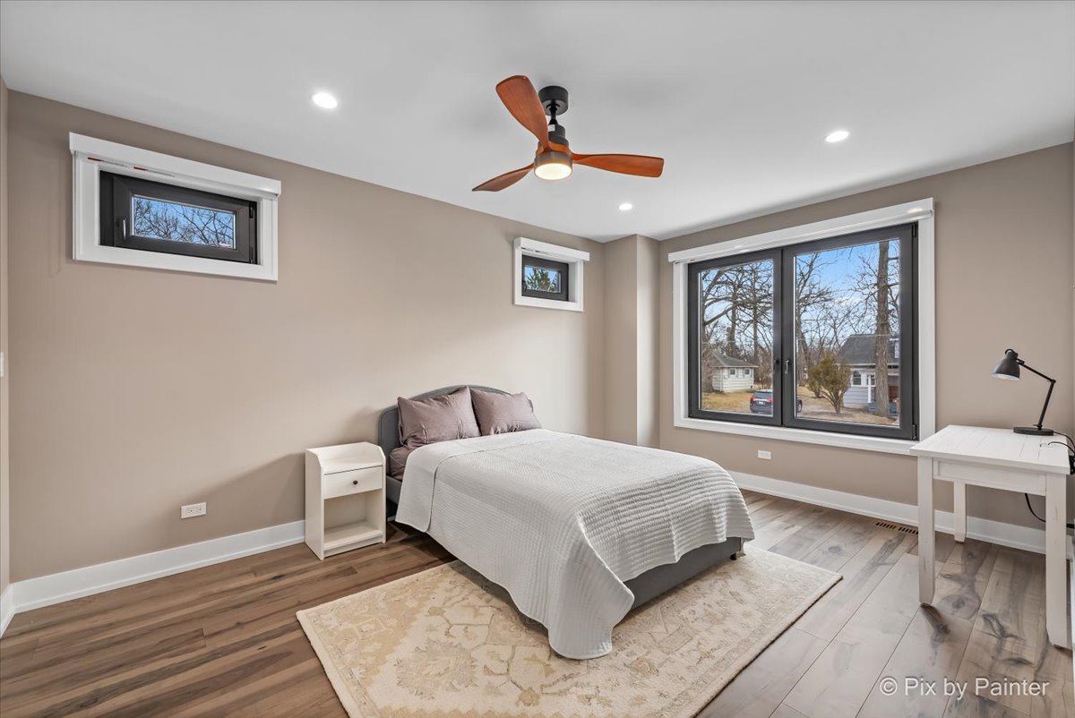 154 Oak Street, Lake Zurich, IL 60047