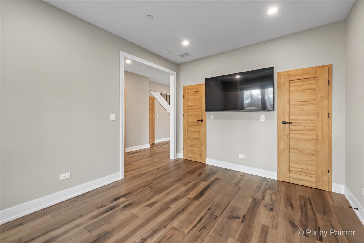 154 Oak Street, Lake Zurich, IL 60047