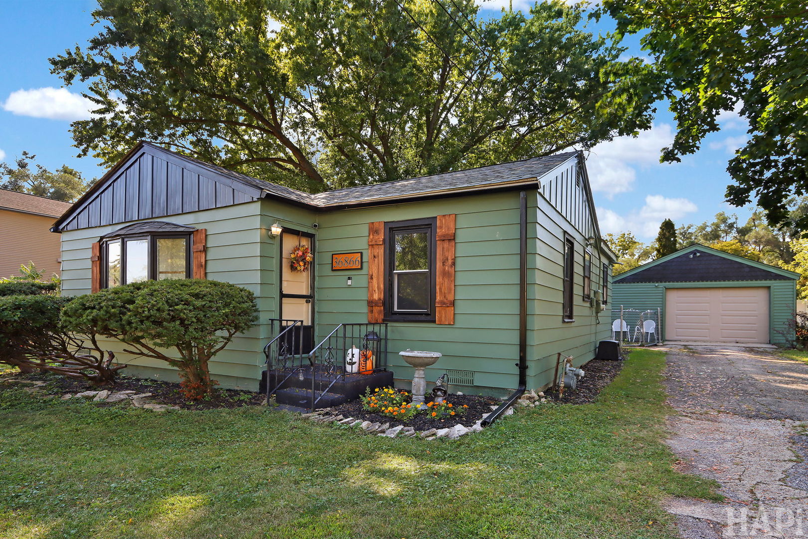 36866 N NATHAN HALE Drive, Lake Villa, IL 60046
