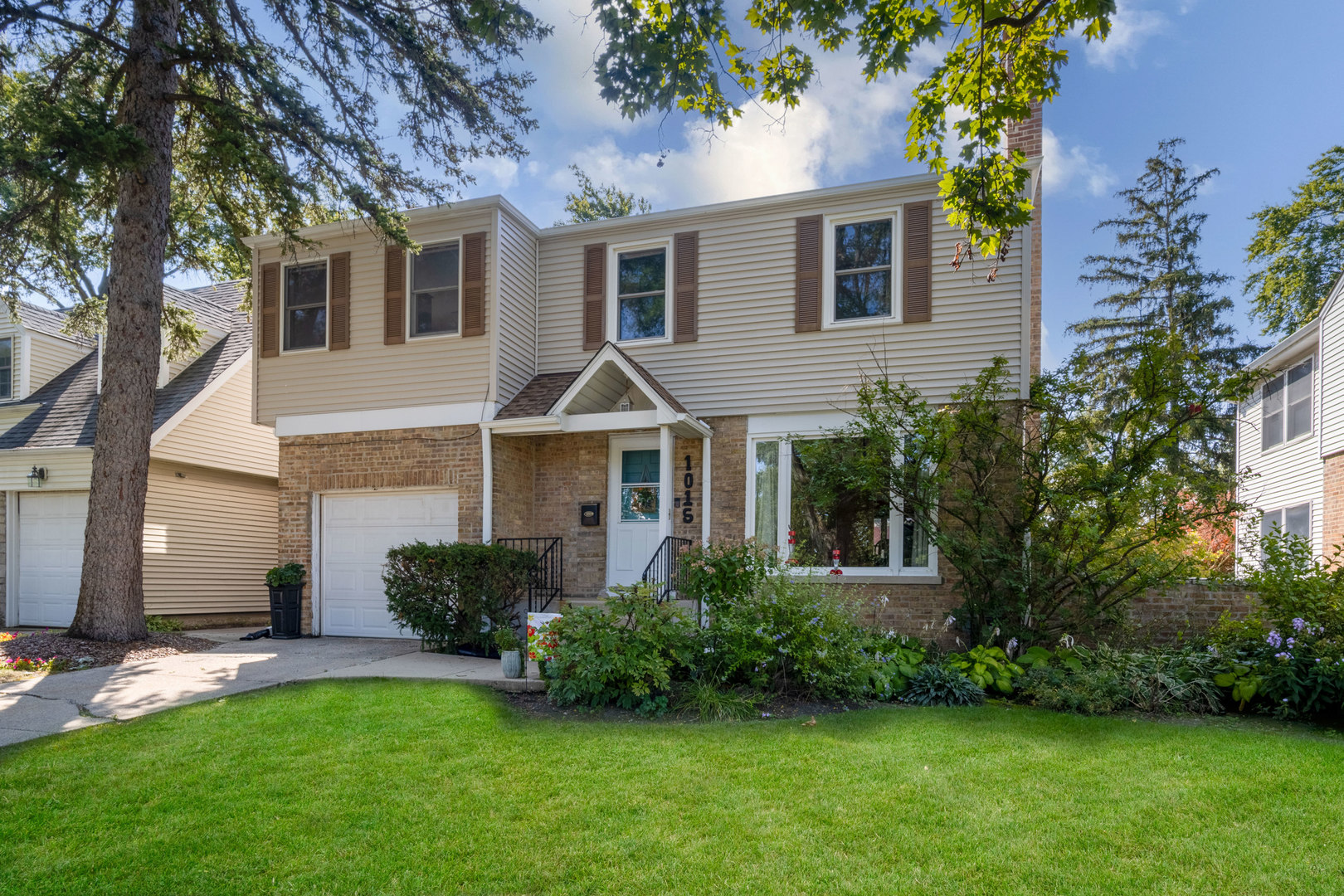 1015 Arthur Street, Park Ridge, IL 60068