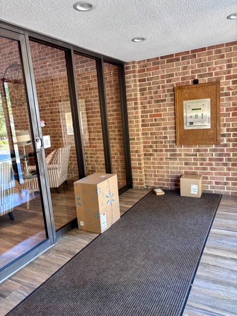 7737 W Golf Drive #101, Palos Heights, IL 60463