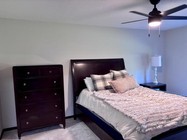 7737 W Golf Drive #101, Palos Heights, IL 60463