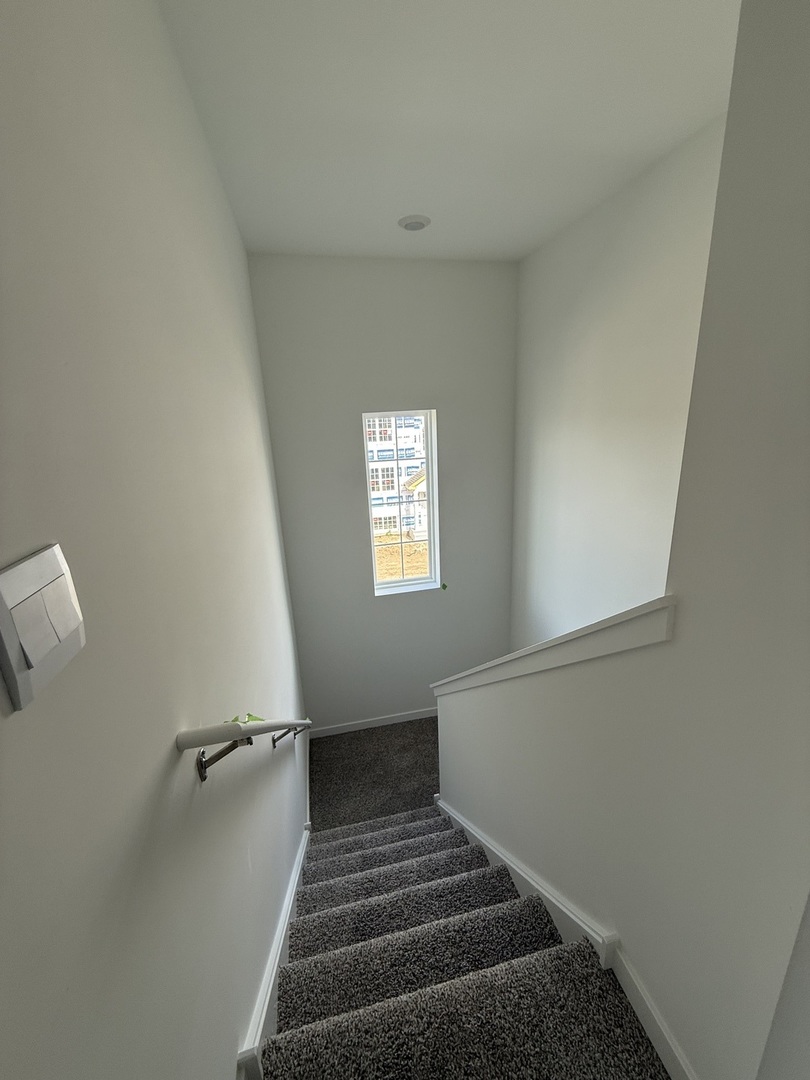 865 Briar Glen Court, Hampshire, IL 60140