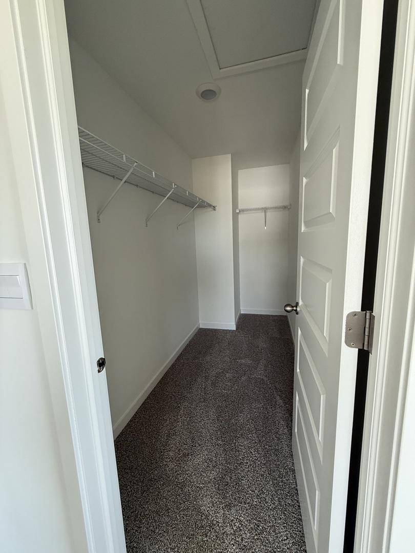 865 Briar Glen Court, Hampshire, IL 60140