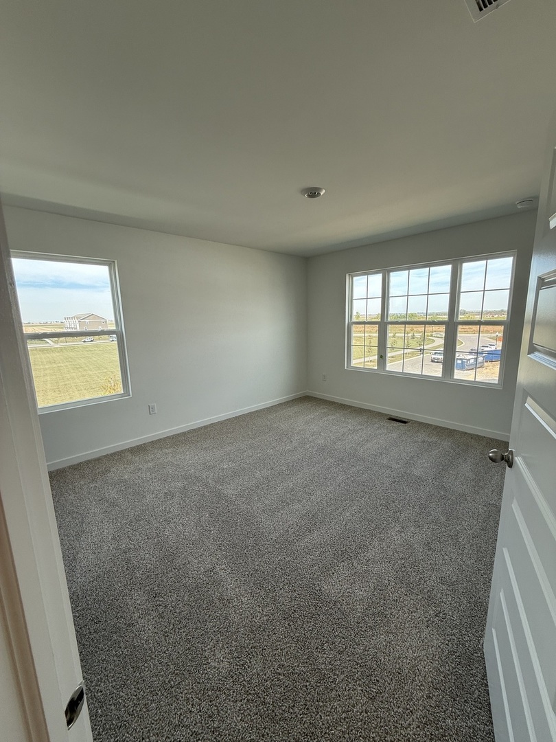 865 Briar Glen Court, Hampshire, IL 60140