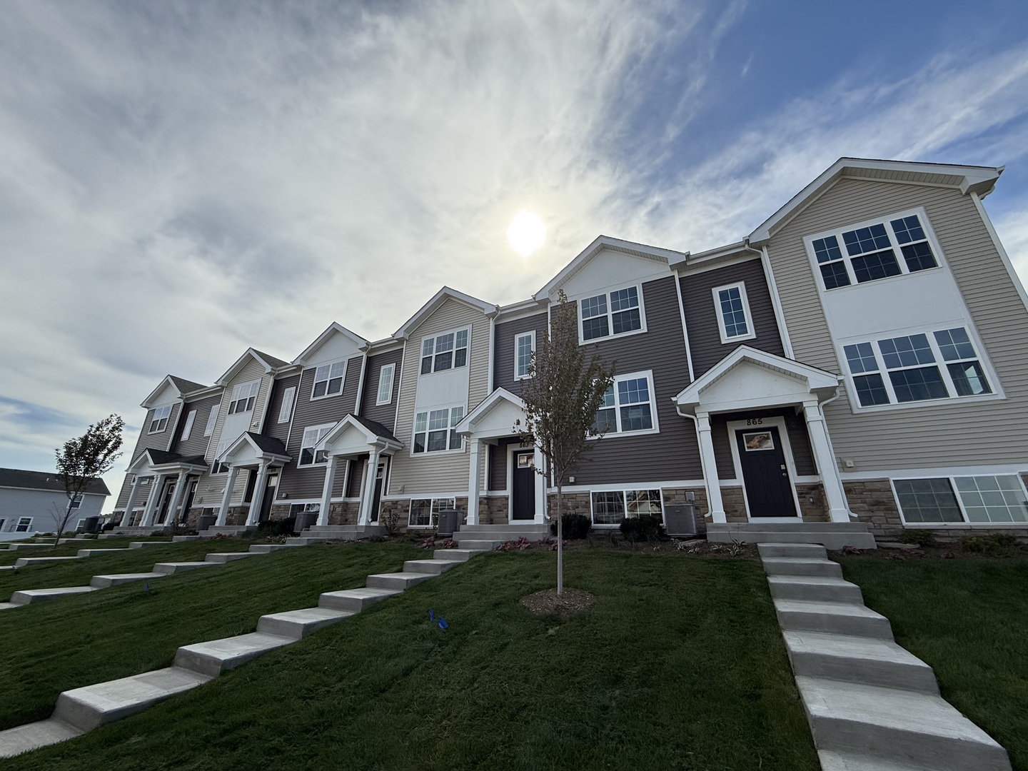 865 Briar Glen Court, Hampshire, IL 60140