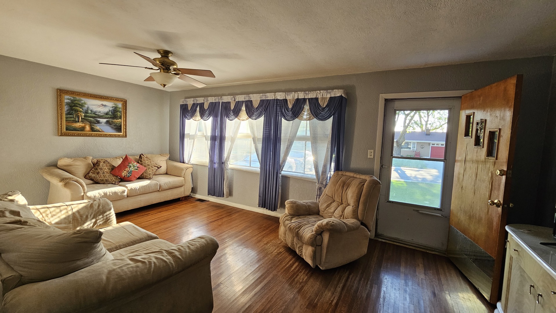 1116 Winthrop Avenue, Joliet, IL 60435