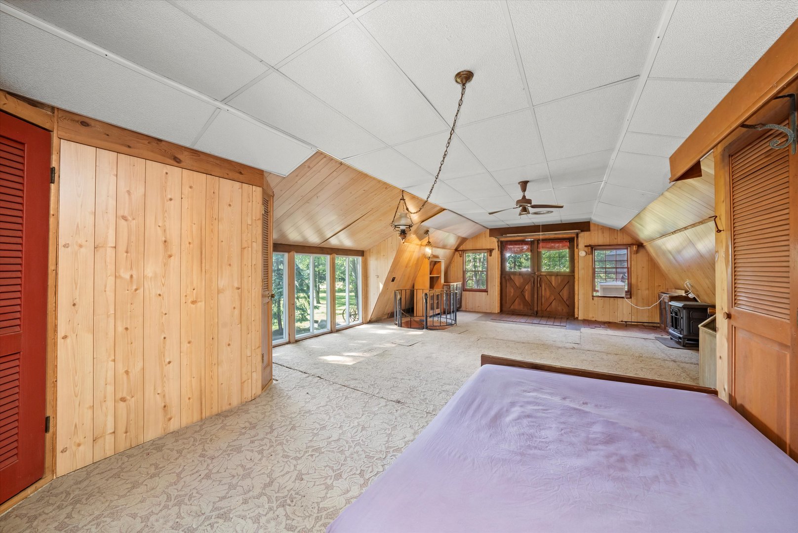 19953 W Grand Avenue, Lindenhurst, IL 60046