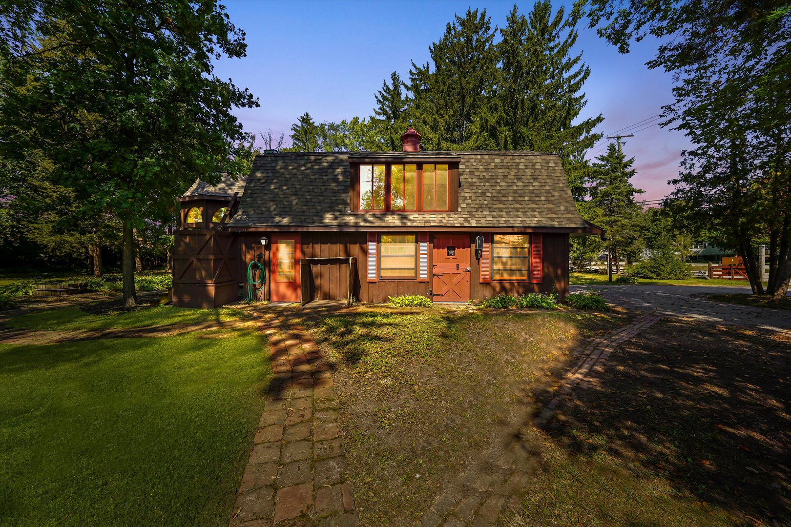 19953 W Grand Avenue, Lindenhurst, IL 60046