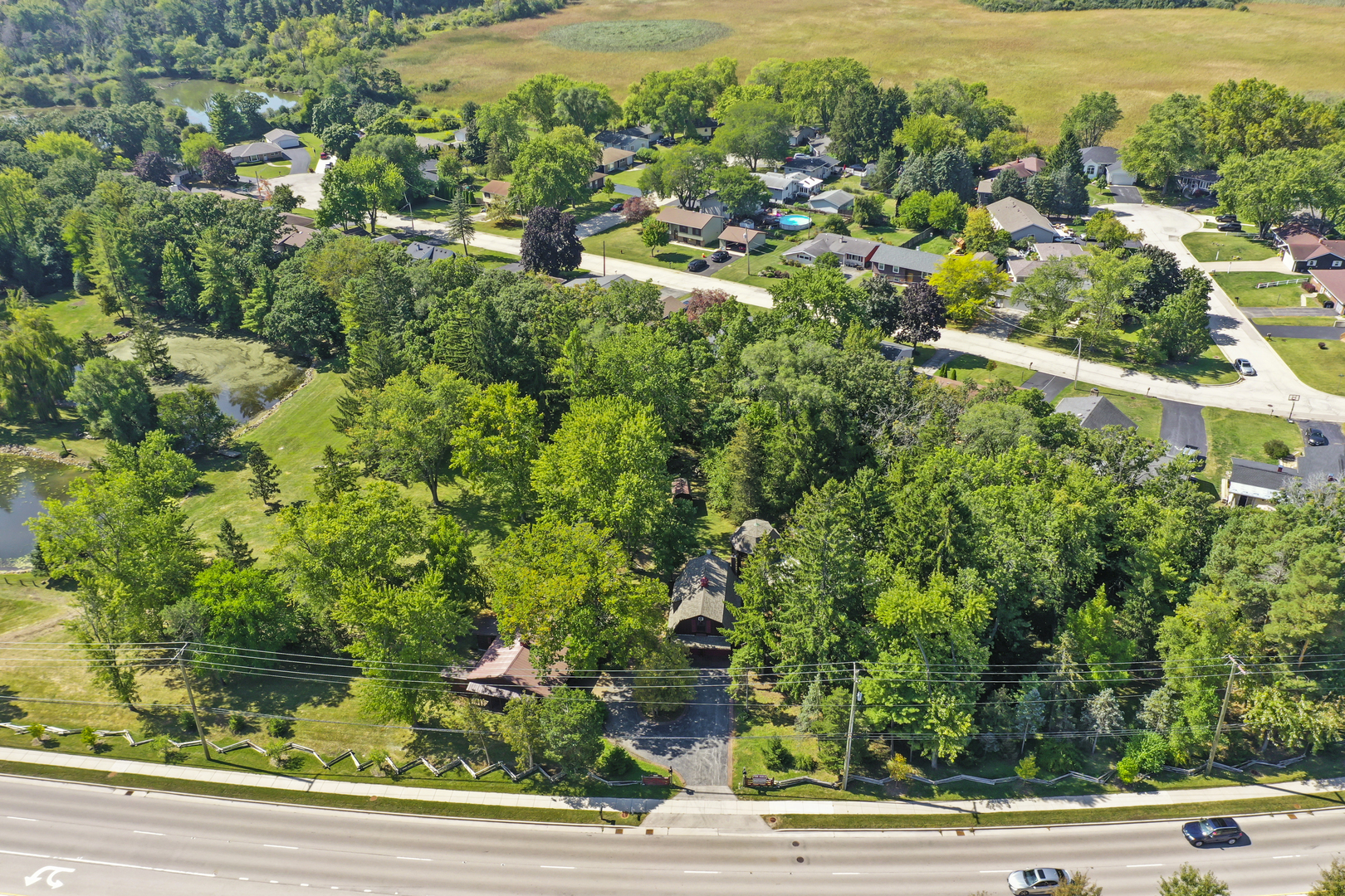 19953 W Grand Avenue, Lindenhurst, IL 60046