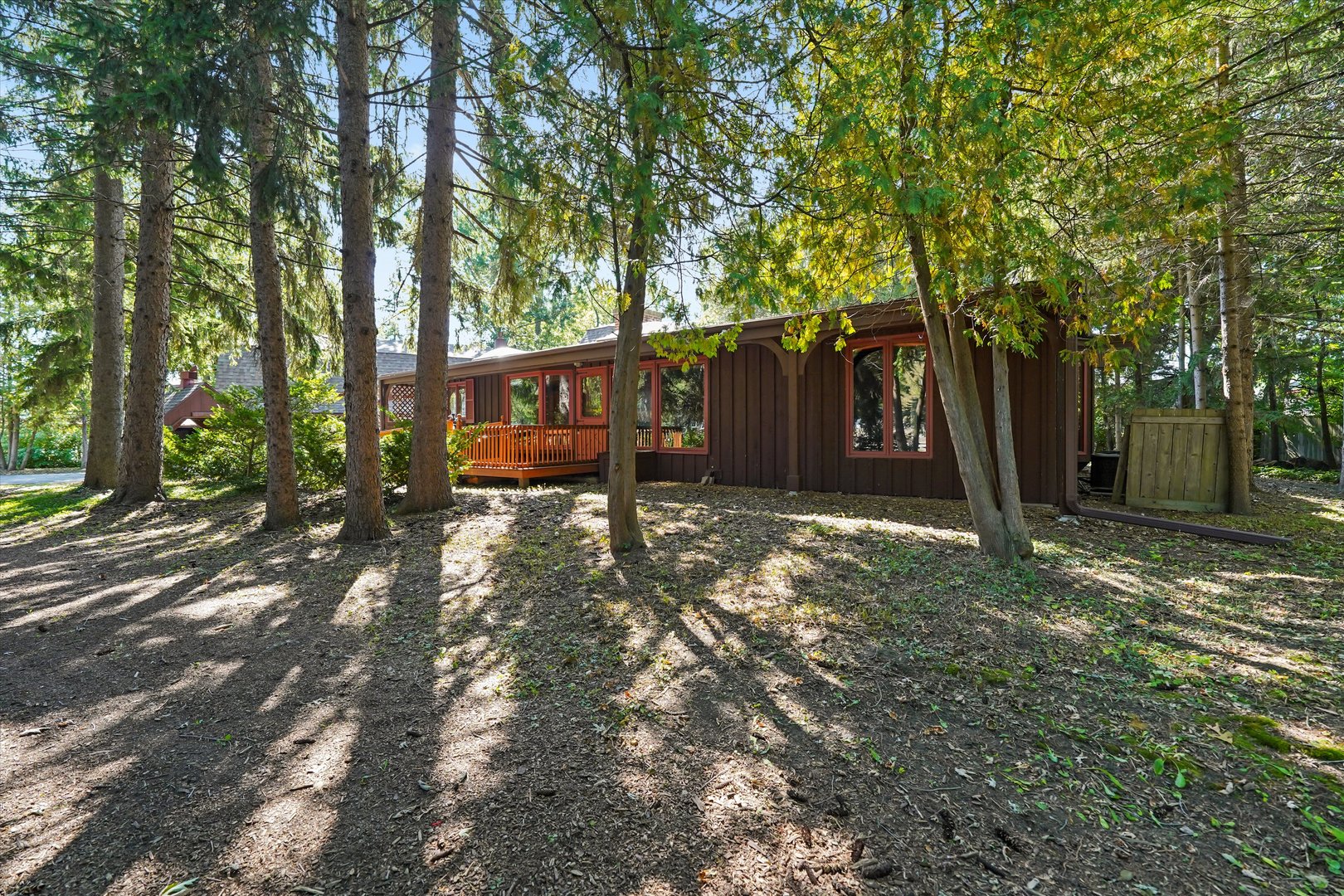 19953 W Grand Avenue, Lindenhurst, IL 60046