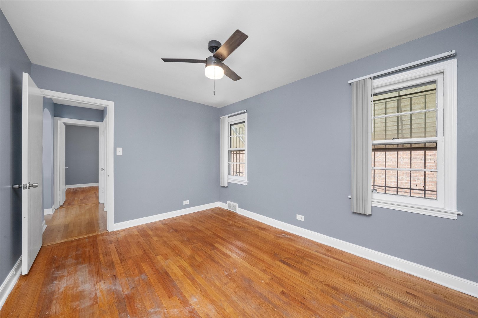 3905 W 81st Place, Chicago, IL 60652