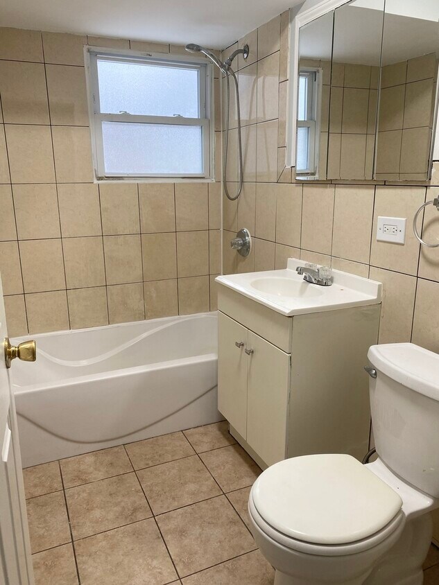 16764 Trapet Avenue, Hazel Crest, IL 60429