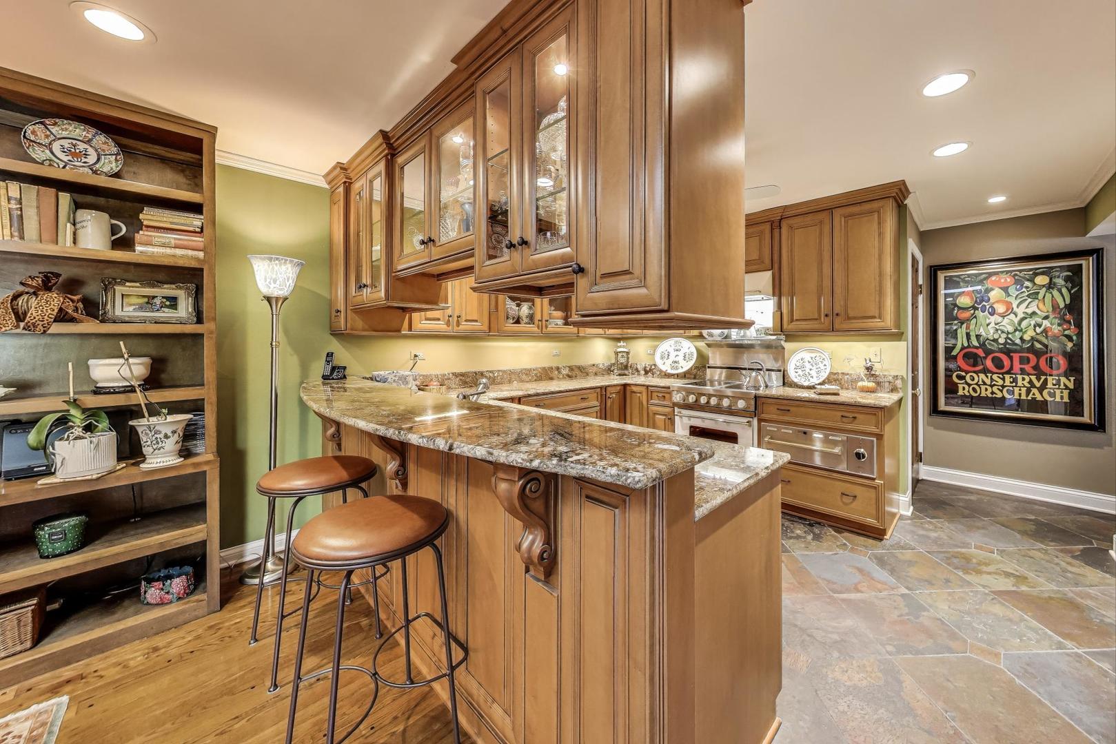 1 Foxcroft On Auburn, Rolling Meadows, IL 60008
