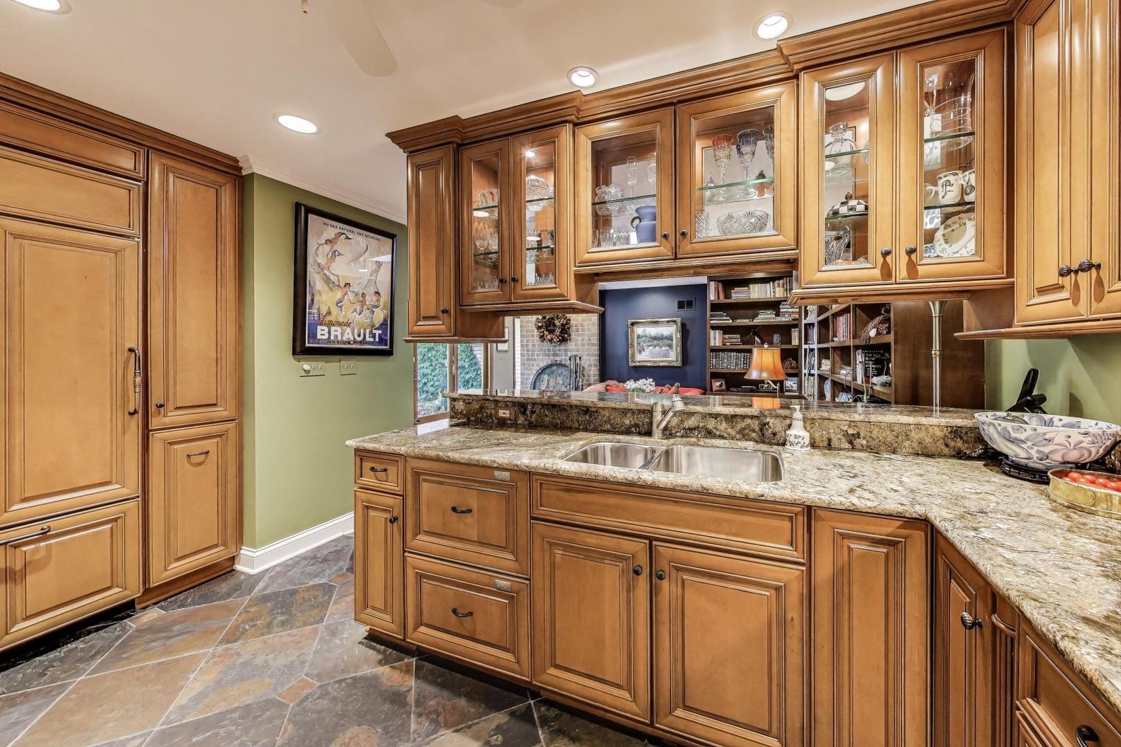 1 Foxcroft On Auburn, Rolling Meadows, IL 60008