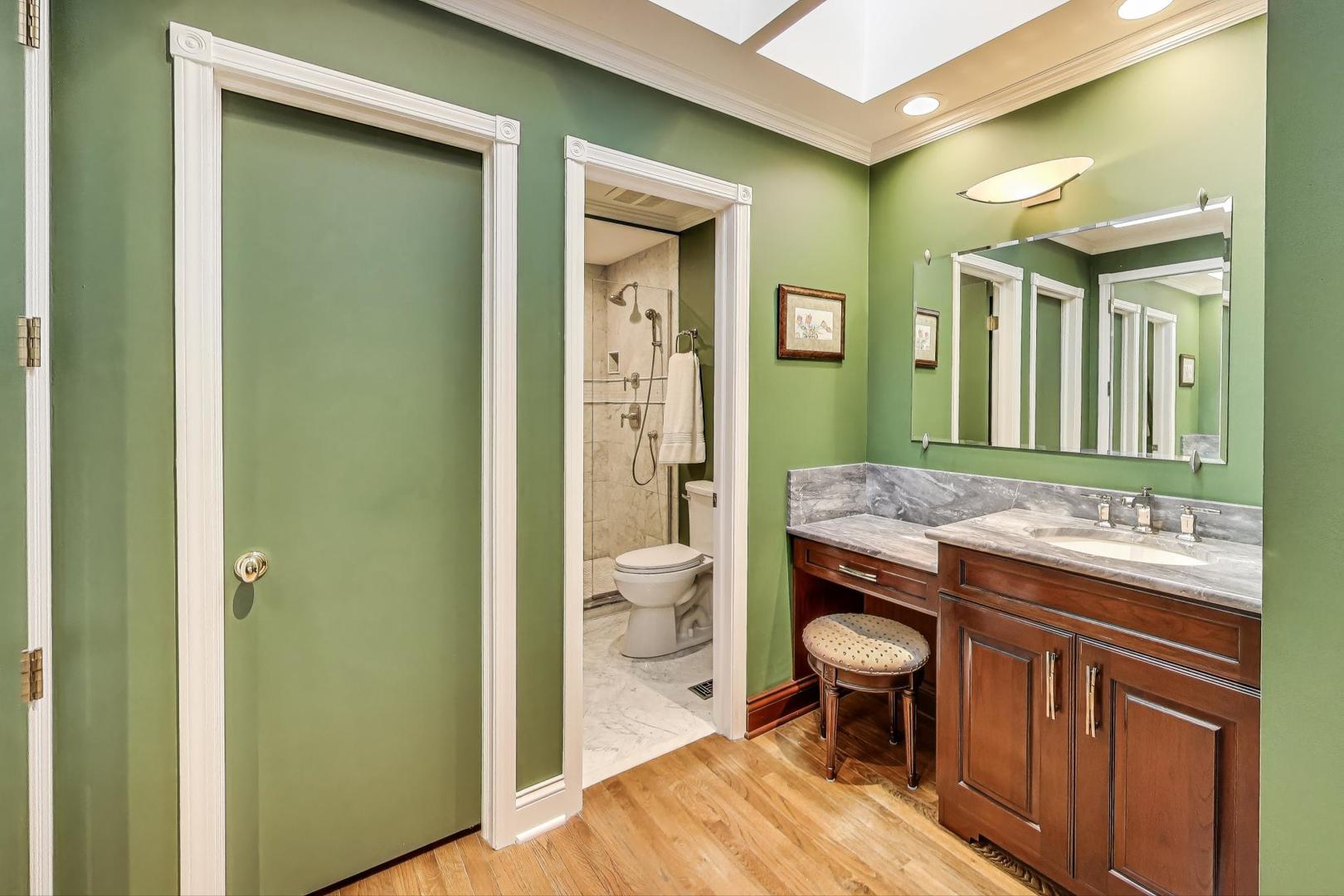 1 Foxcroft On Auburn, Rolling Meadows, IL 60008