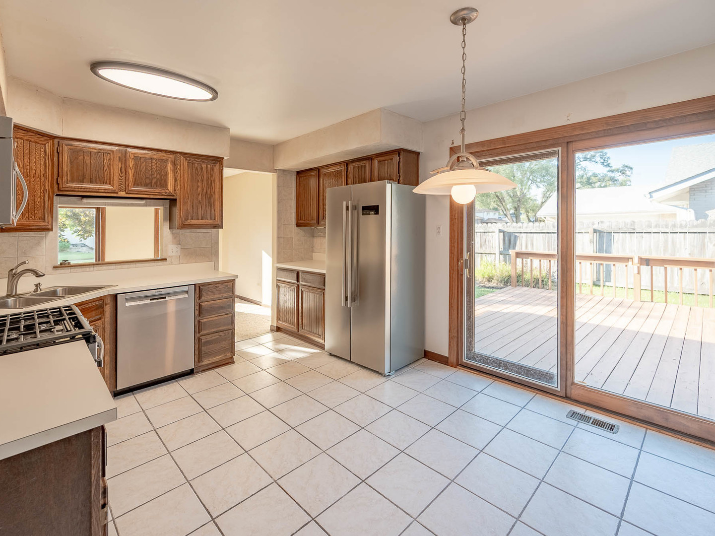 339 S Dorchester Avenue, Glenwood, IL 60425