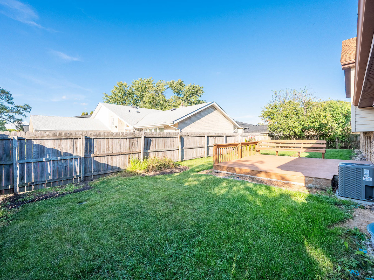 339 S Dorchester Avenue, Glenwood, IL 60425