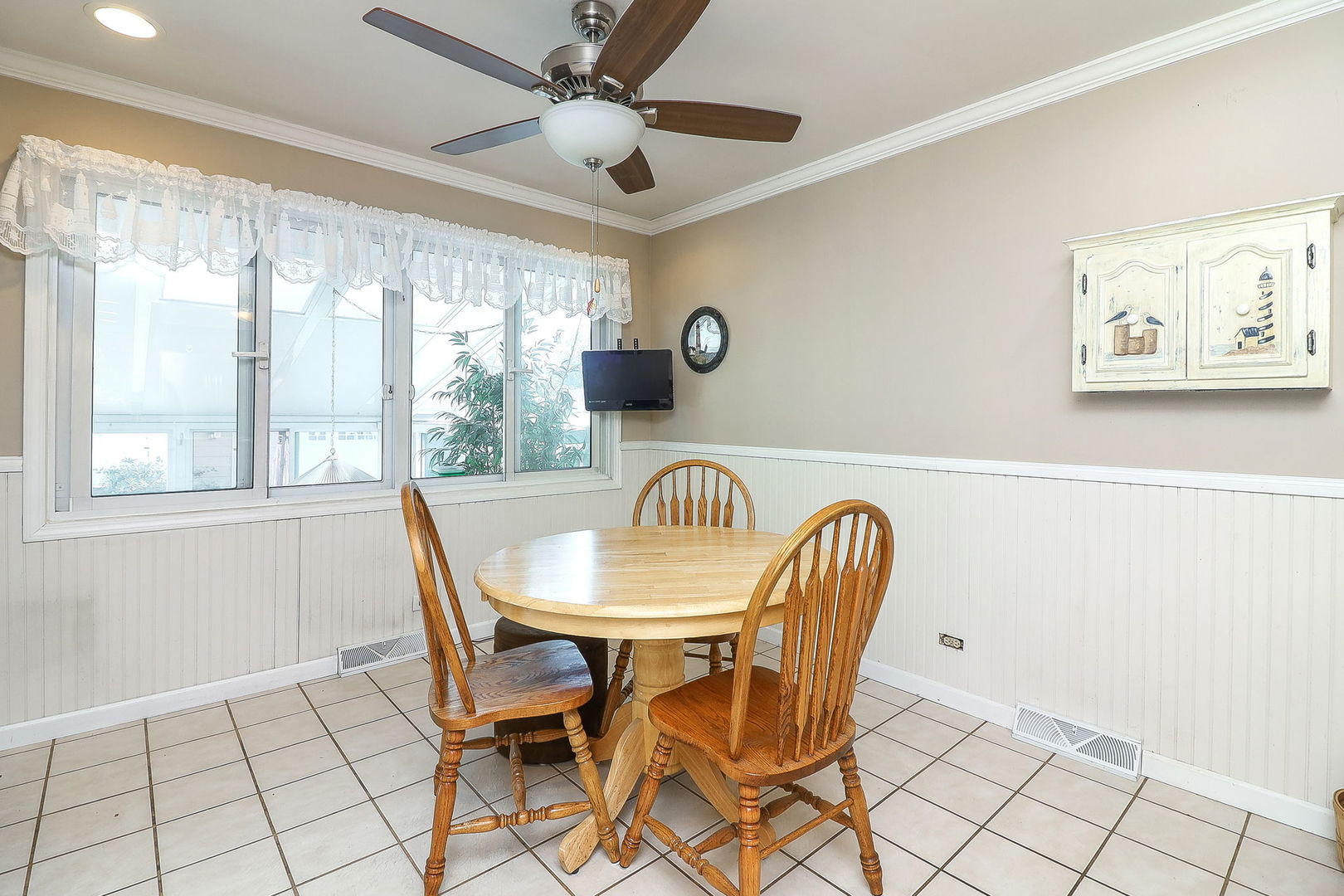 611 Houston, Lemont, IL 60439