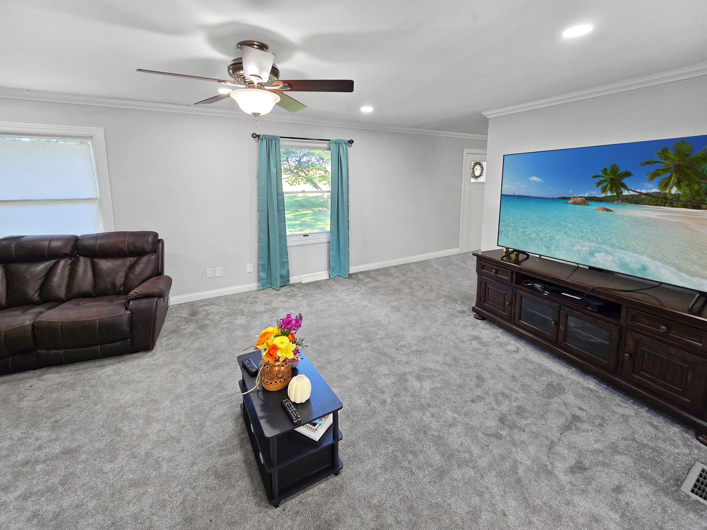 934 Vilman Road, Plano, IL 60545