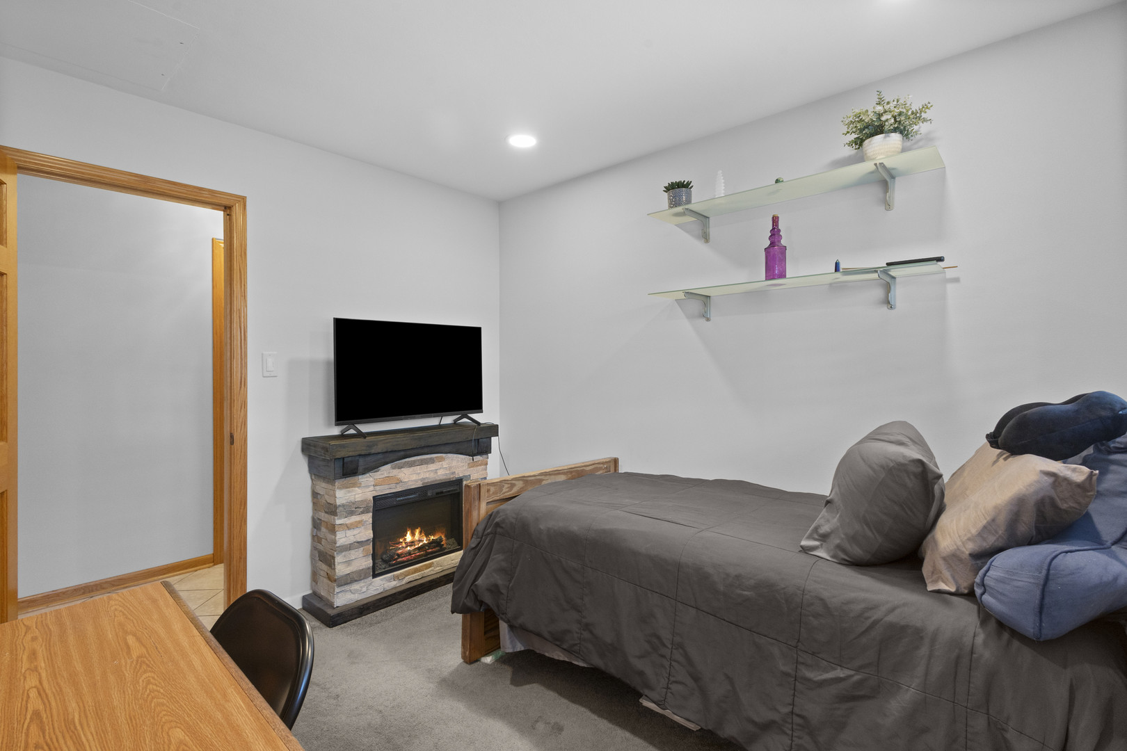 635 W Kenilworth Avenue, Palatine, IL 60067