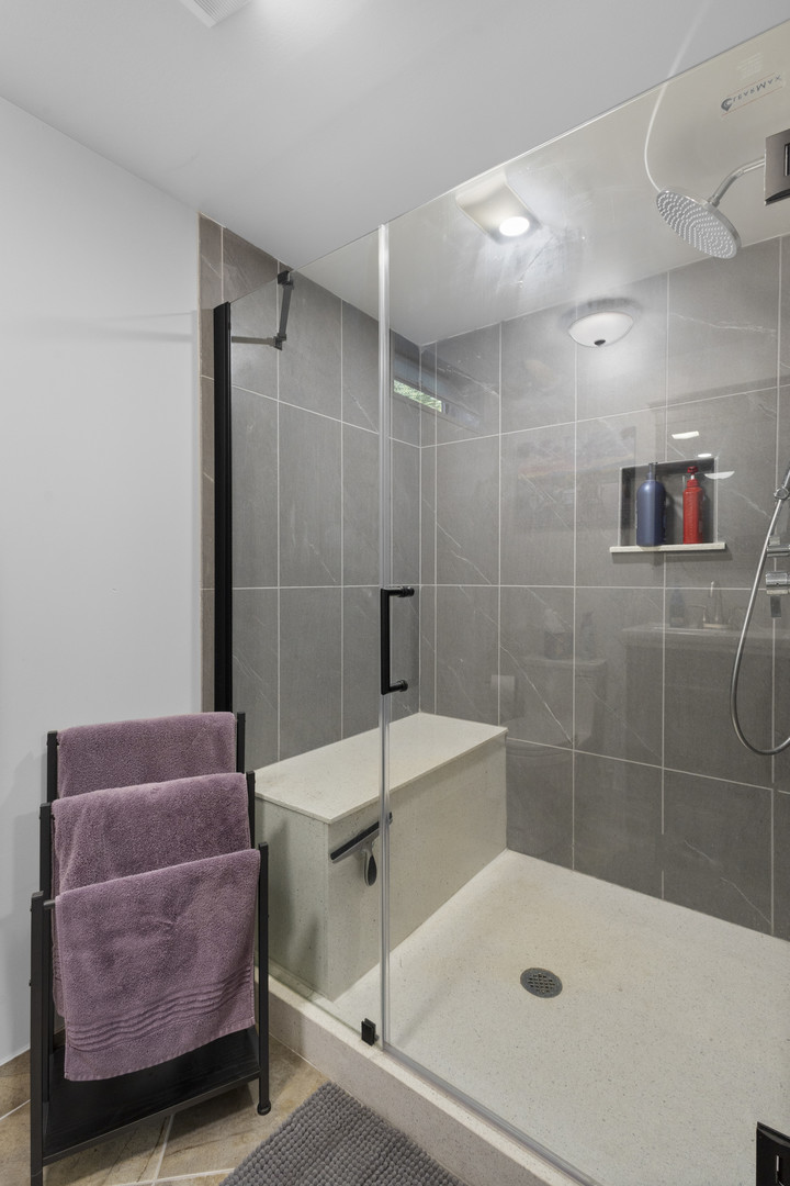 635 W Kenilworth Avenue, Palatine, IL 60067