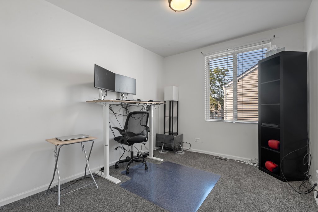 687 Serendipity Drive, Aurora, IL 60504