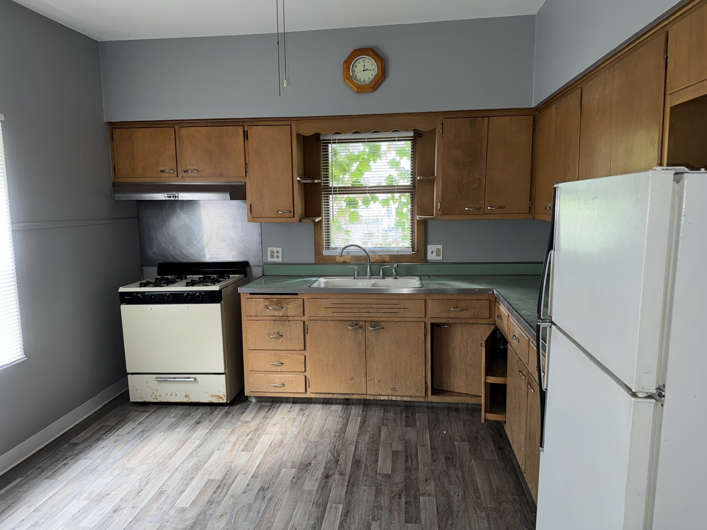 510 Douglas Street, Joliet, IL 60435