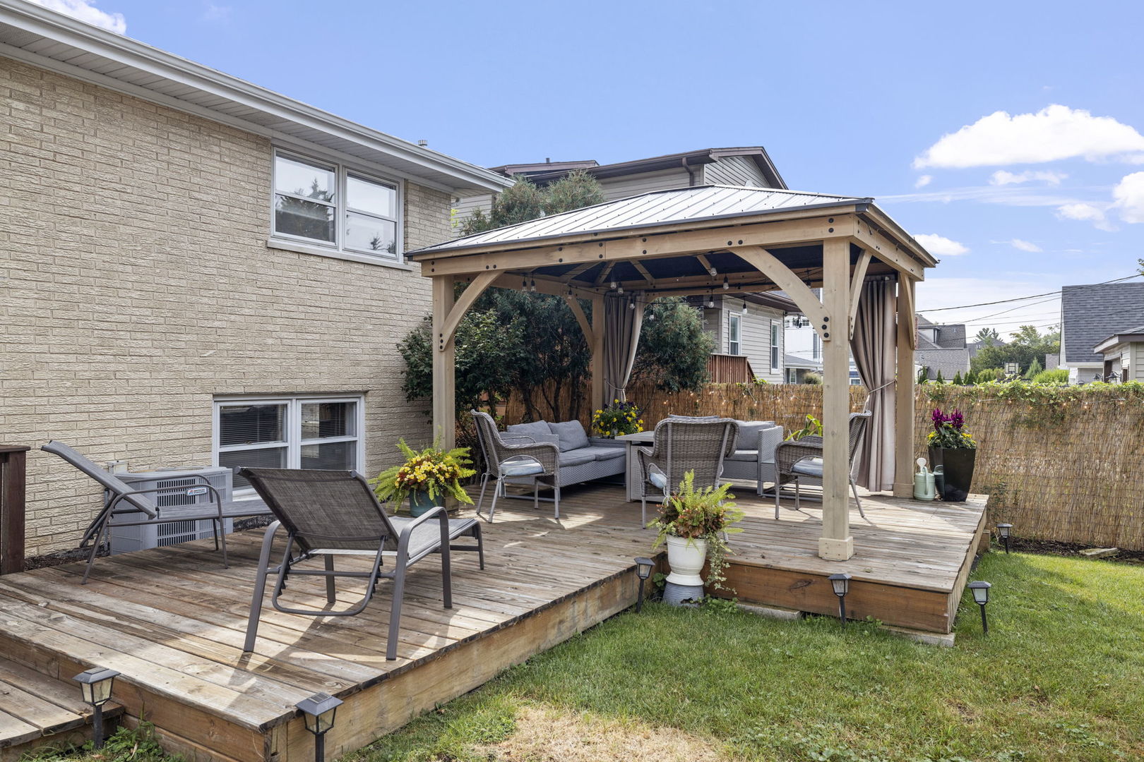 4612 Johnson Avenue, Western Springs, IL 60558